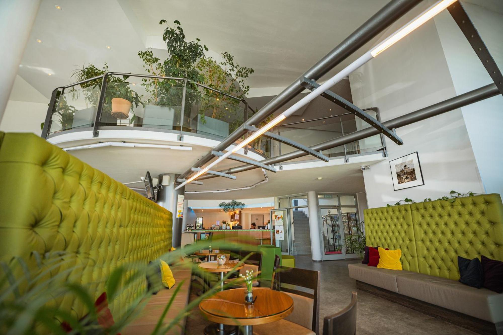 Lifehotel Vienna Airport Fischamend Ngoại thất bức ảnh