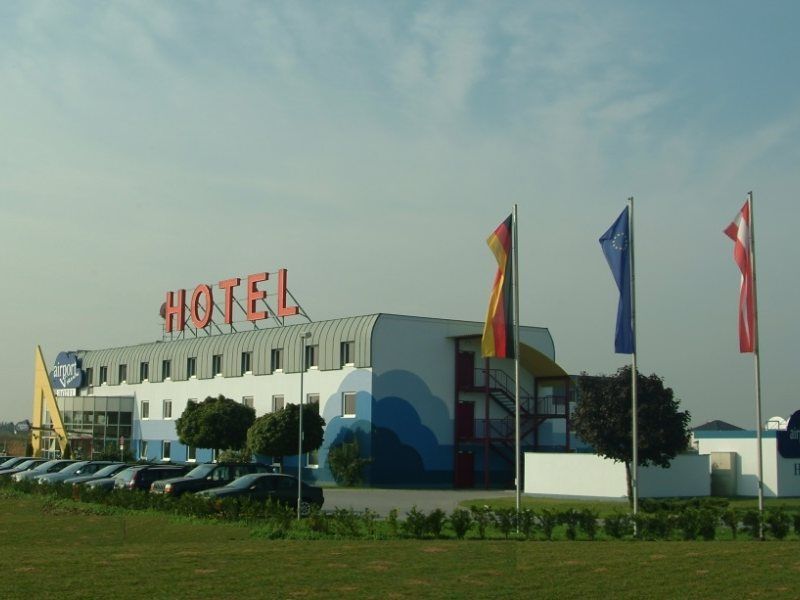 Lifehotel Vienna Airport Fischamend Ngoại thất bức ảnh